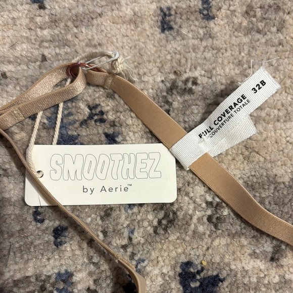 NWT Aerie Tan Bra with Adjustable Straps and Smooth Cups - Picture 2 of 6